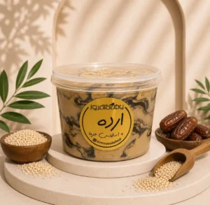 ارده با اسلایس خرما پیارم و کنجد مناسب صبحانه و میان وعده